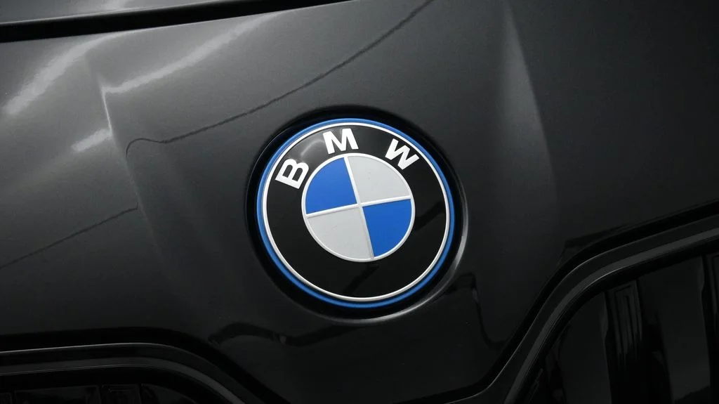 2025 BMW i7 50 - Photo 20