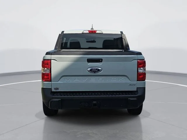 Used 2024 Green Ford XL image 4
