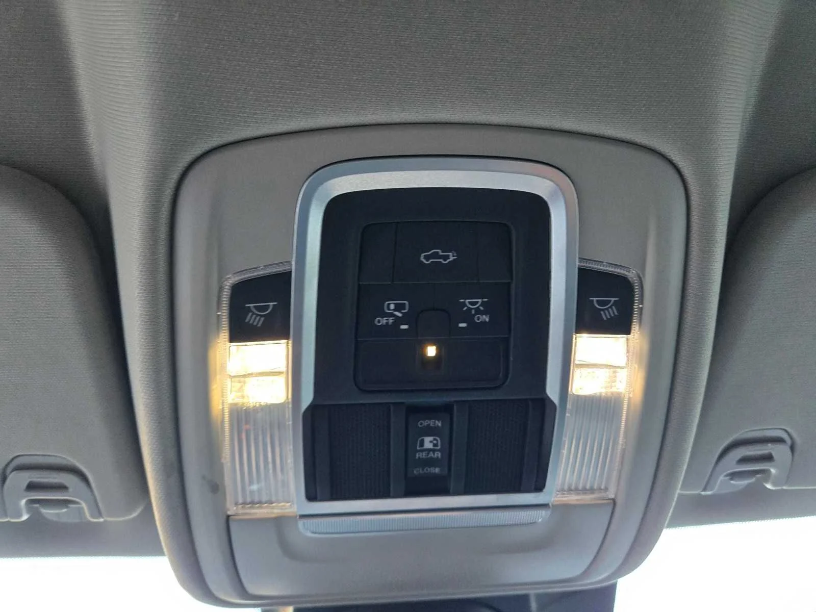 2022 RAM Ram 1500 Pickup Laramie - Photo 20
