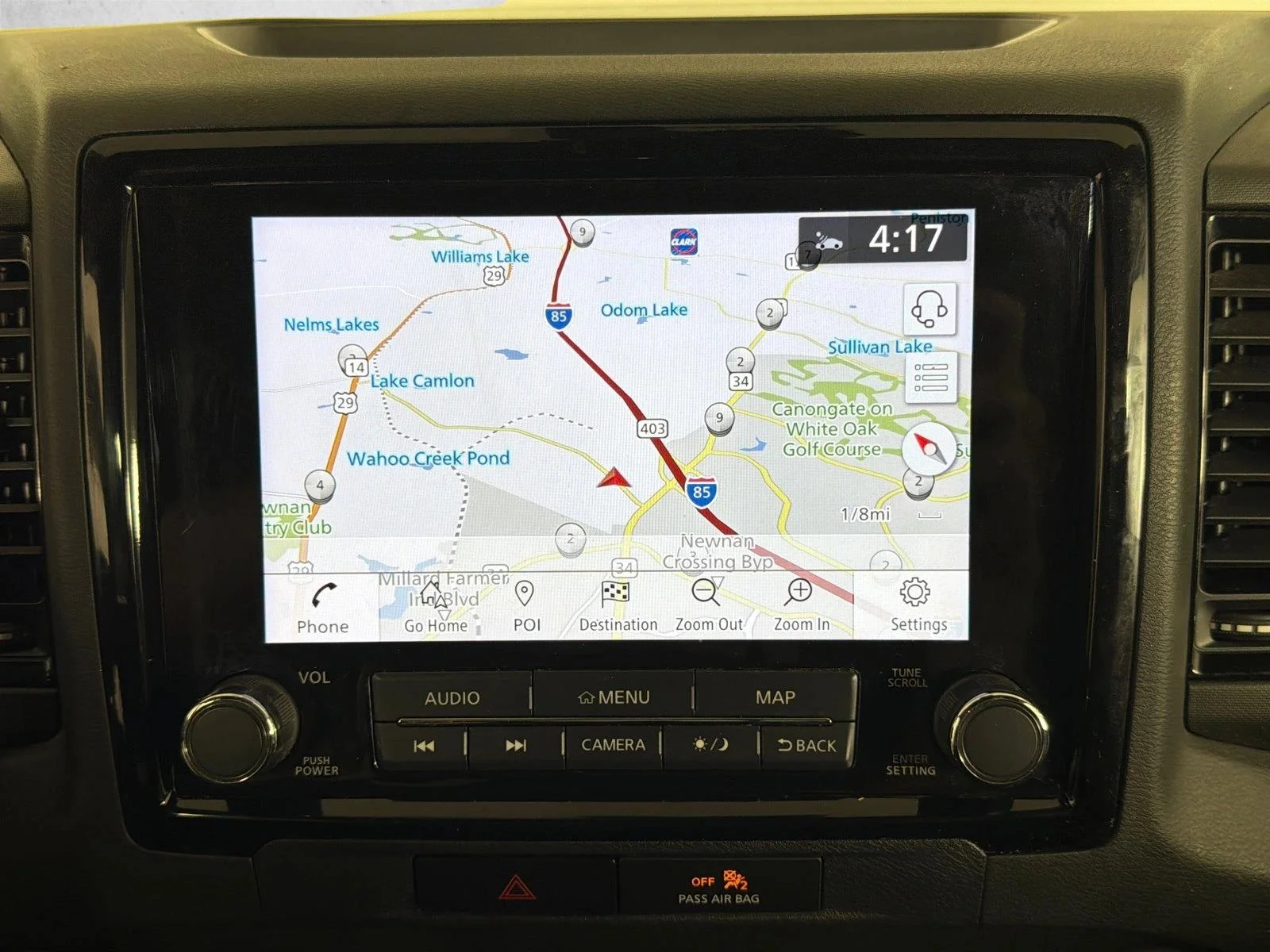 Used 2022 Whtie Nissan PRO-4X image 2
