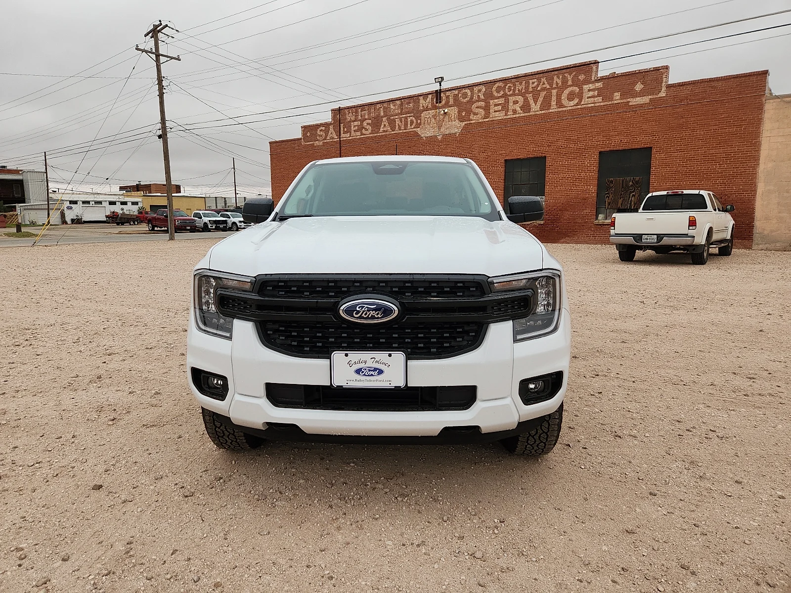 New 2026 Oxford White Ford XL image 2