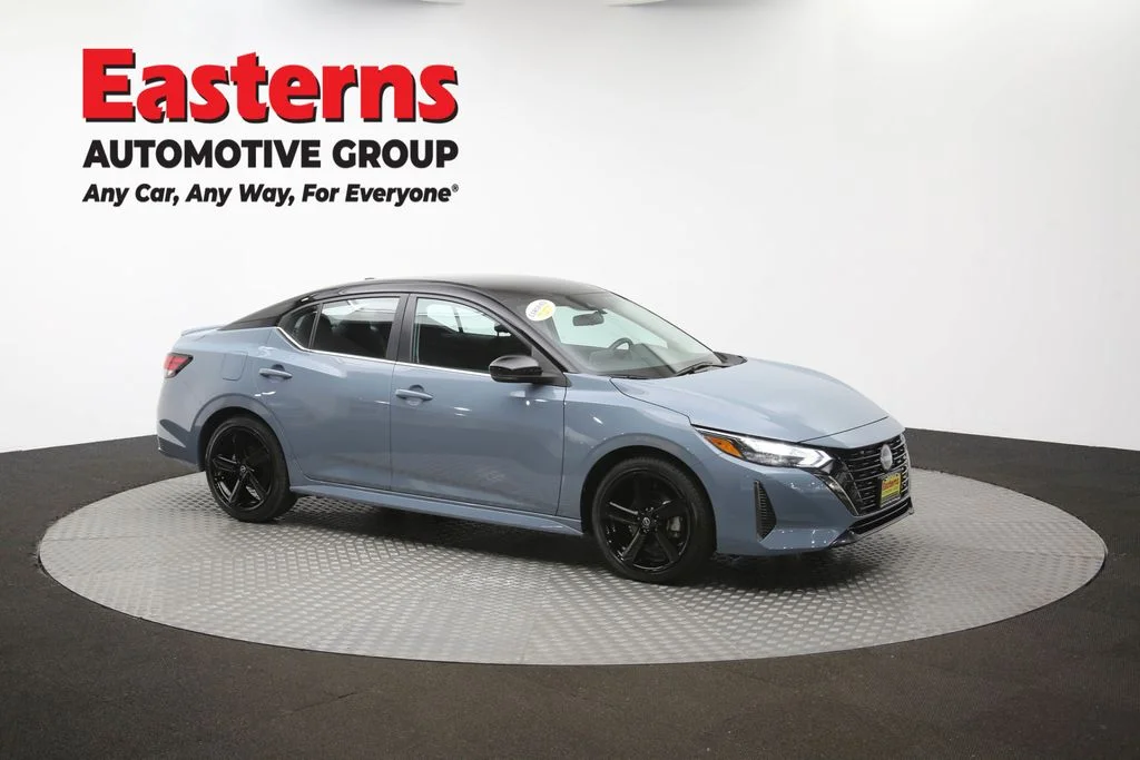 Used 2024 Gray Nissan SR image 47