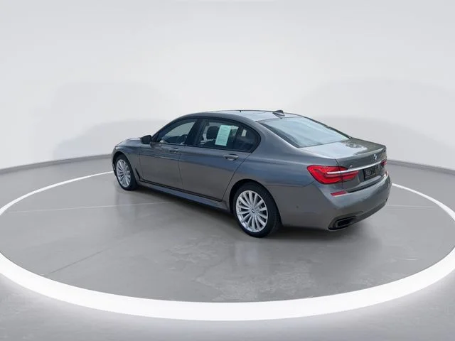 Used 2017 Gray BMW 750i xDrive image 5