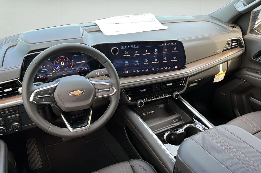 New 2026 Black Chevrolet High Country image 20