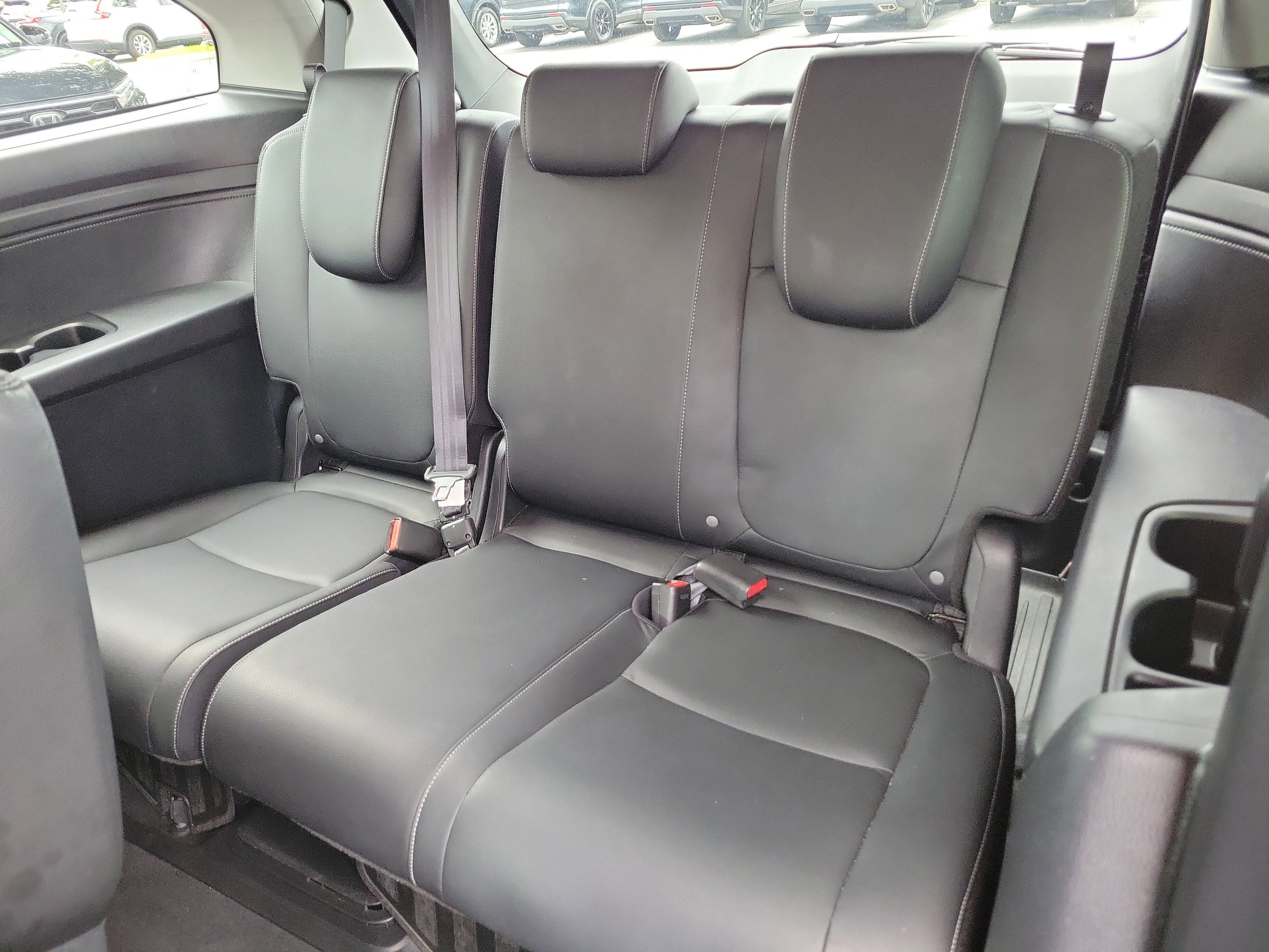 Certified Used 2024 Modern Steel Metallic Honda EX-L image 43