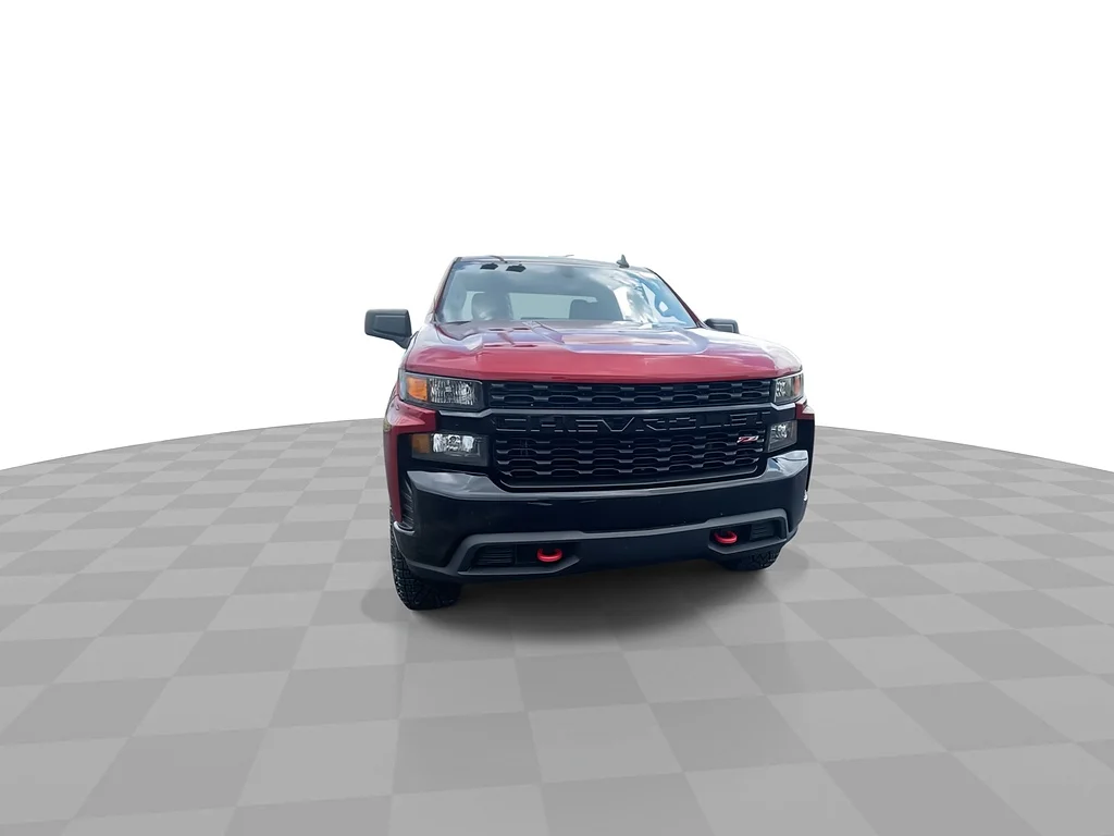 Used 2021 RED HOT Chevrolet Custom Trail Boss image 4