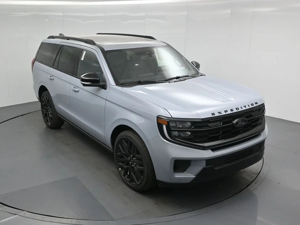 New 2026 Glacier Gray Metallic Tri-Coat Ford Platinum image 39