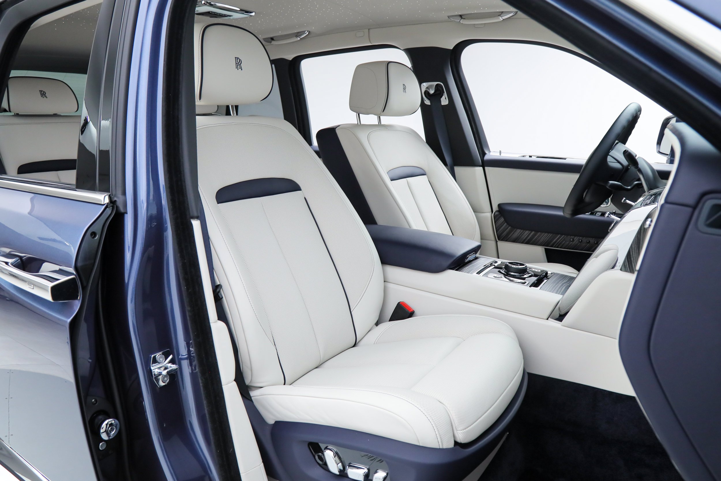 Used 2026 Blue Rolls-Royce  image 20
