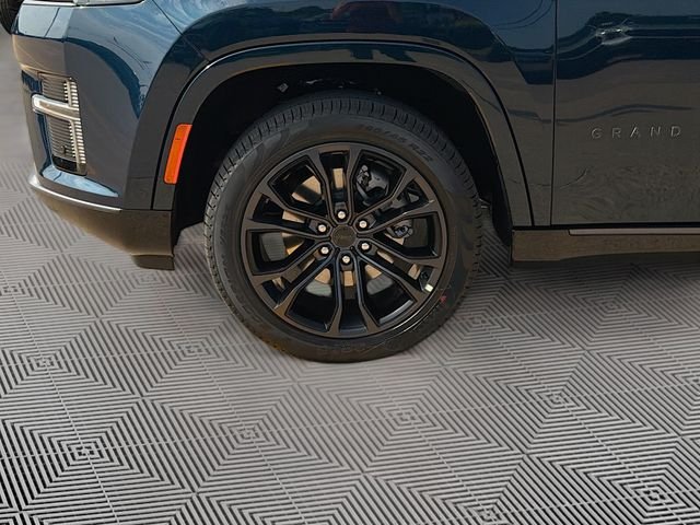 New 2026 Blue Jeep Summit Obsidian image 36