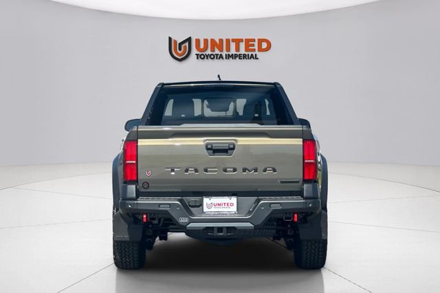 2026 Toyota Tacoma Trailhunter - Photo 4