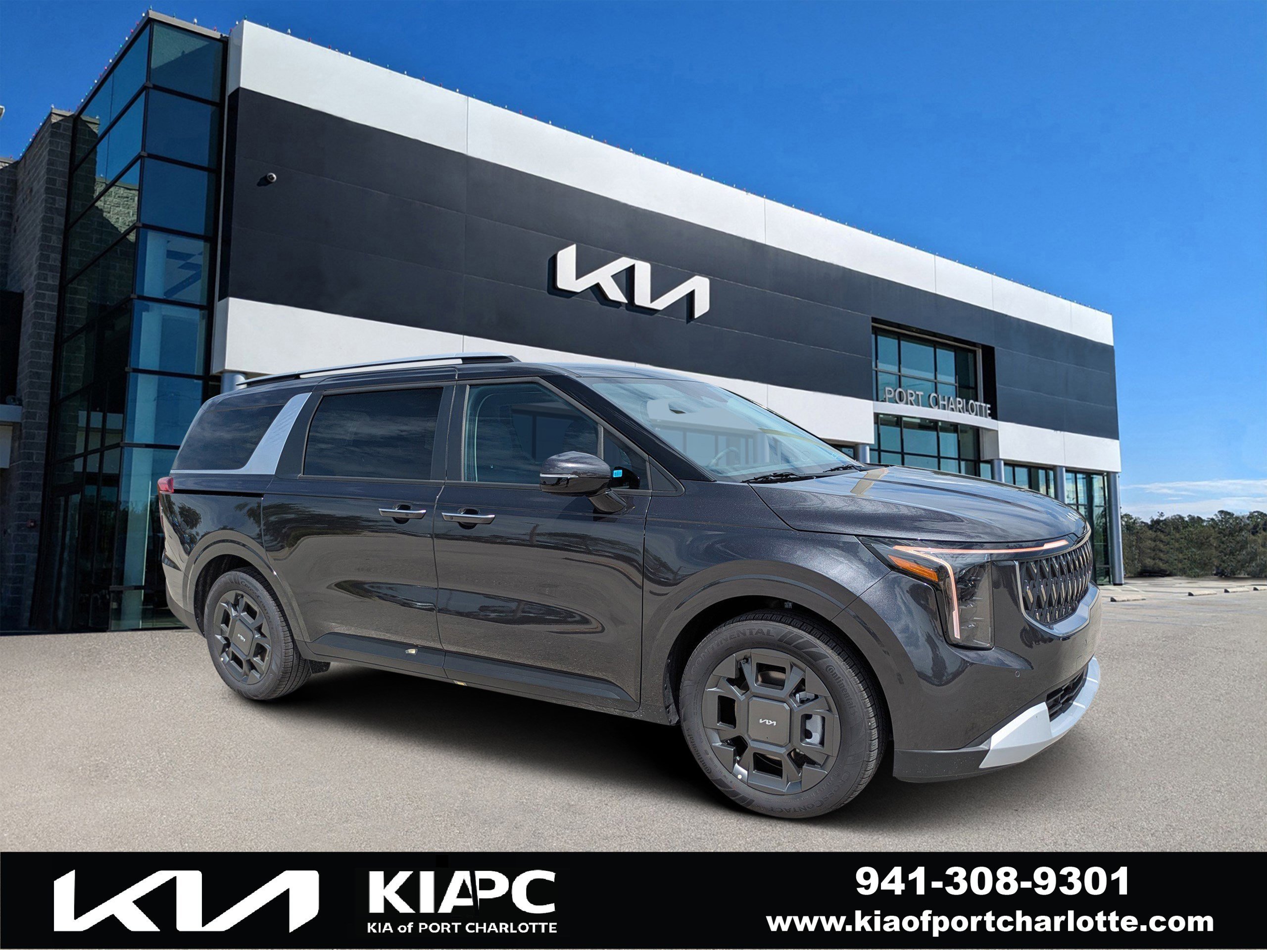 2026 Kia Sedona EX HEV's photo