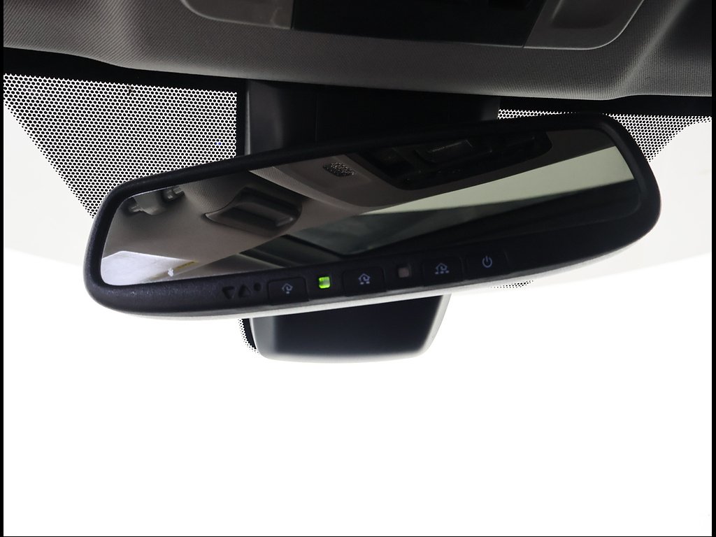 Used 2019 WHITE Toyota XSE image 15