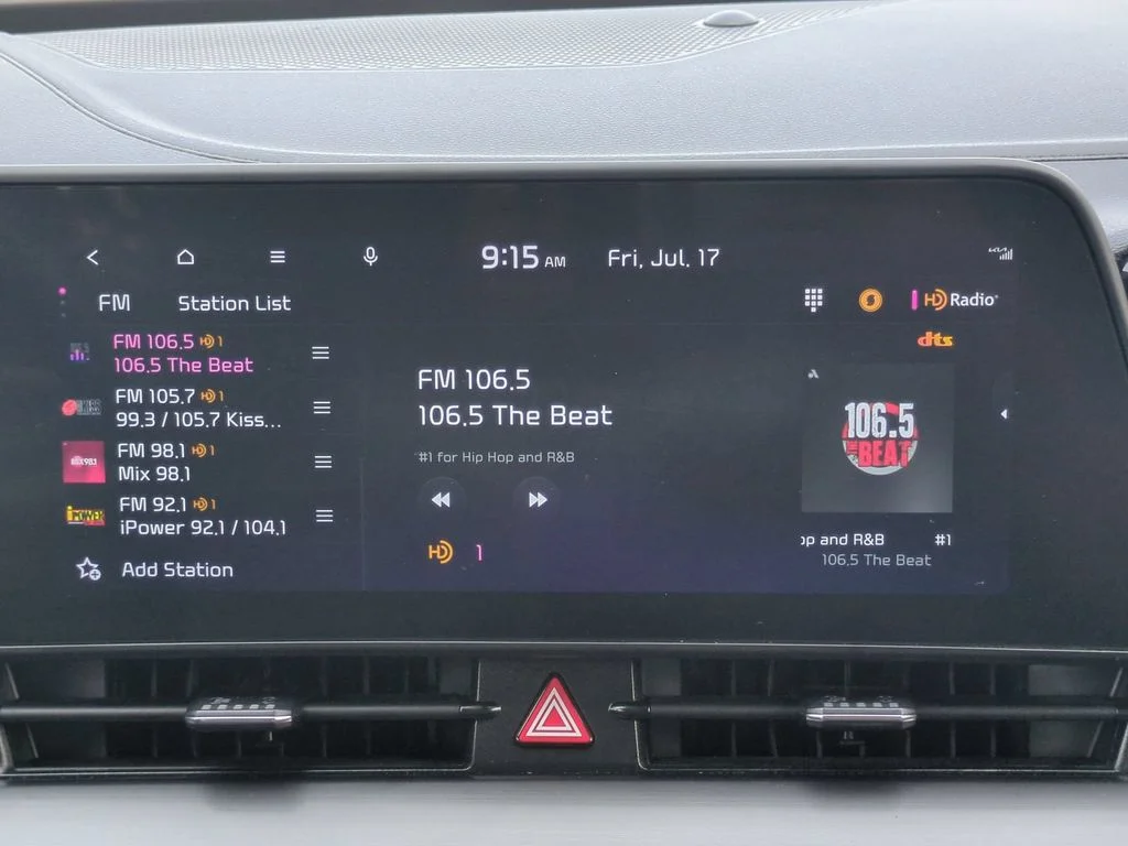 Used 2023 White Kia EX image 18