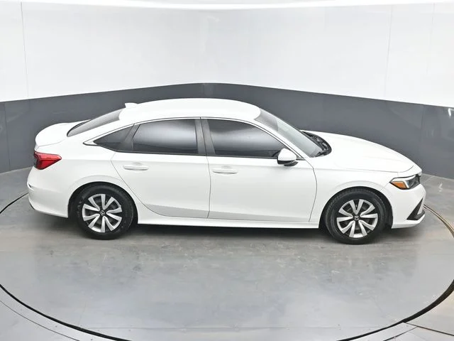 Used 2023 Platinum White Pearl Honda 2.0L 4D LX image 37
