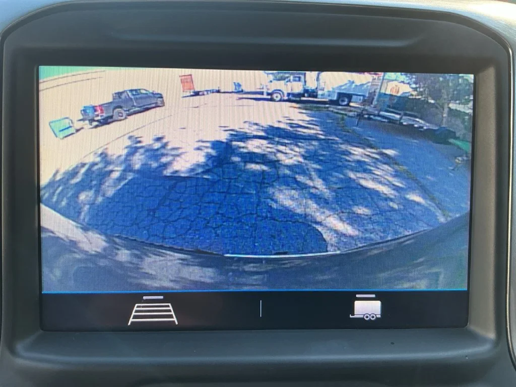 Used 2020 SHADOW GRAY METALLIC Chevrolet LT image 15