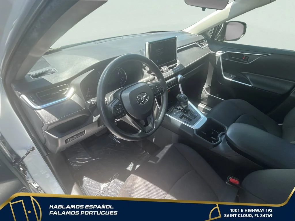 Used 2023 White Toyota LE image 13