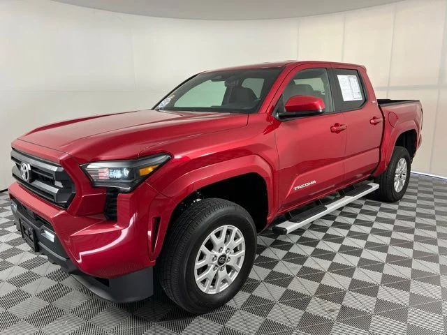 Used 2025 Red Toyota SR5 image 3