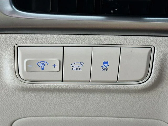 New 2026 Hyundai TUCSON SEL