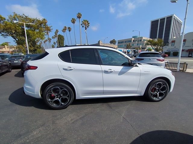 Certified Used 2023 Alfa White Alfa Romeo Veloce image 7