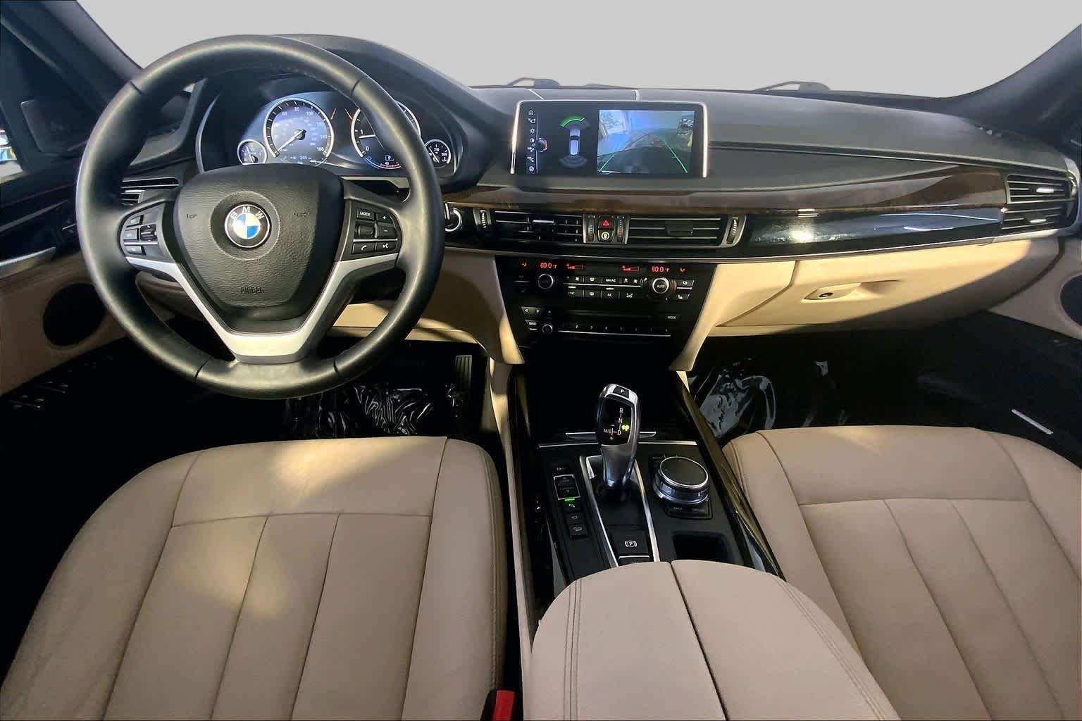 Used 2017 Alpine White BMW xDrive35d image 16