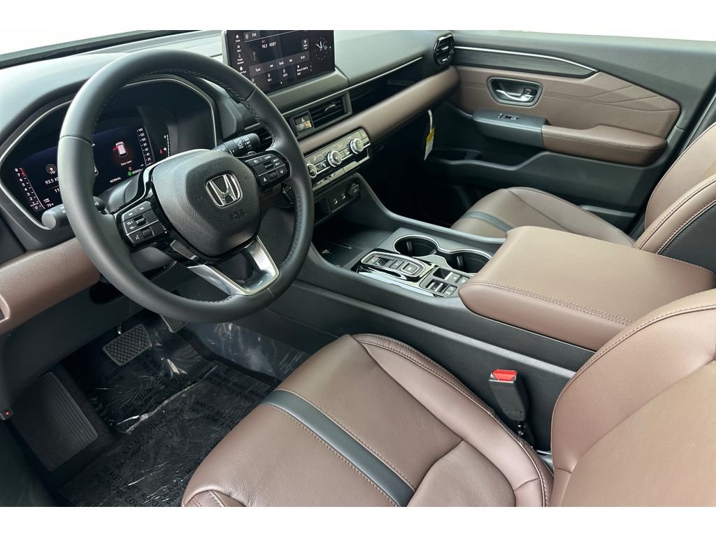 New 2026 Platinum White Pearl Honda Touring S image 11