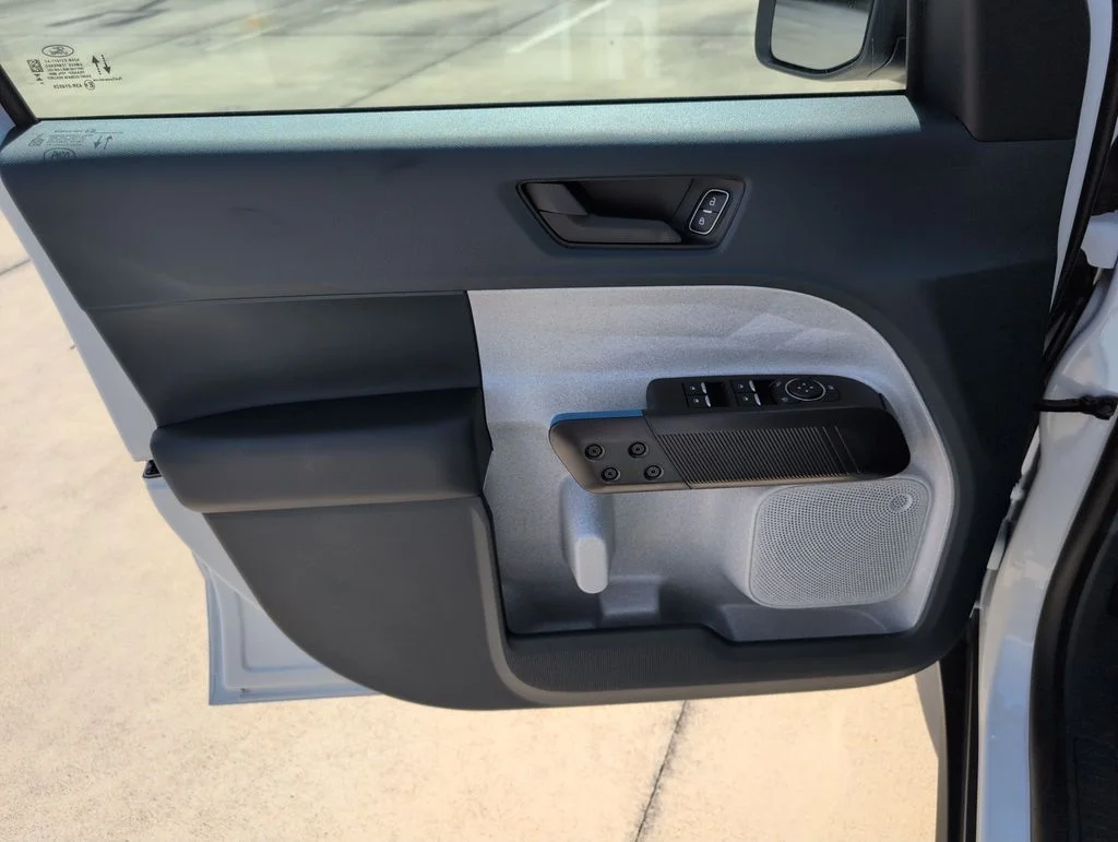 New 2026 White Ford XLT image 27
