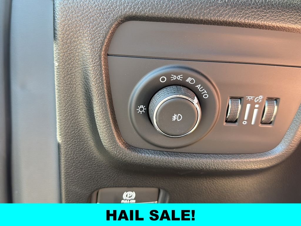 Used 2024 Gray Jeep Limited image 19