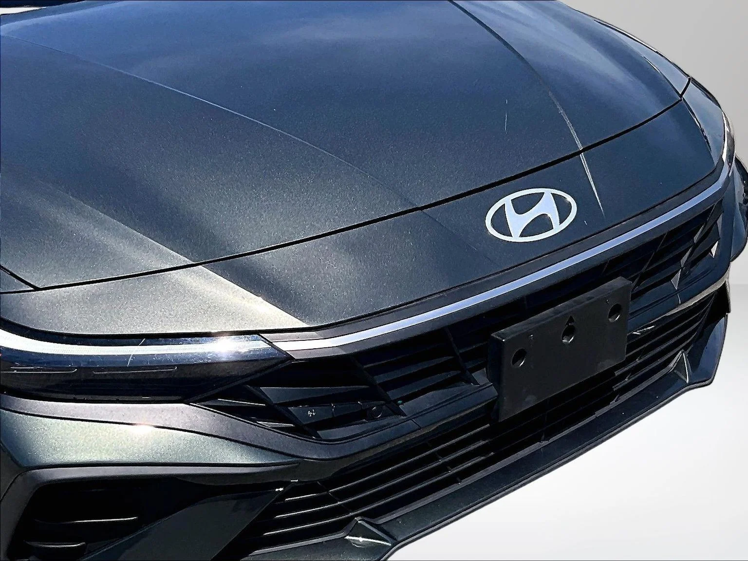 Used 2024 Gray Hyundai SE image 29