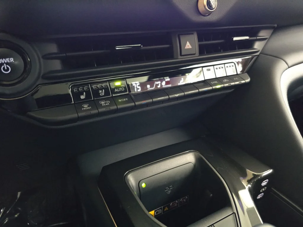 Used 2025 Red Toyota Limited image 26