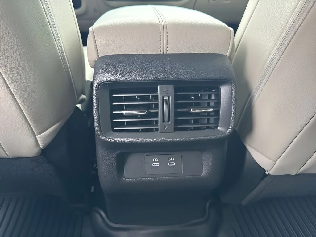 Used 2025 Black Nissan SL image 14