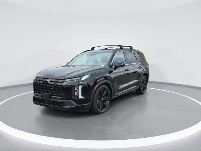 Used 2023 Black Hyundai XRT image 3