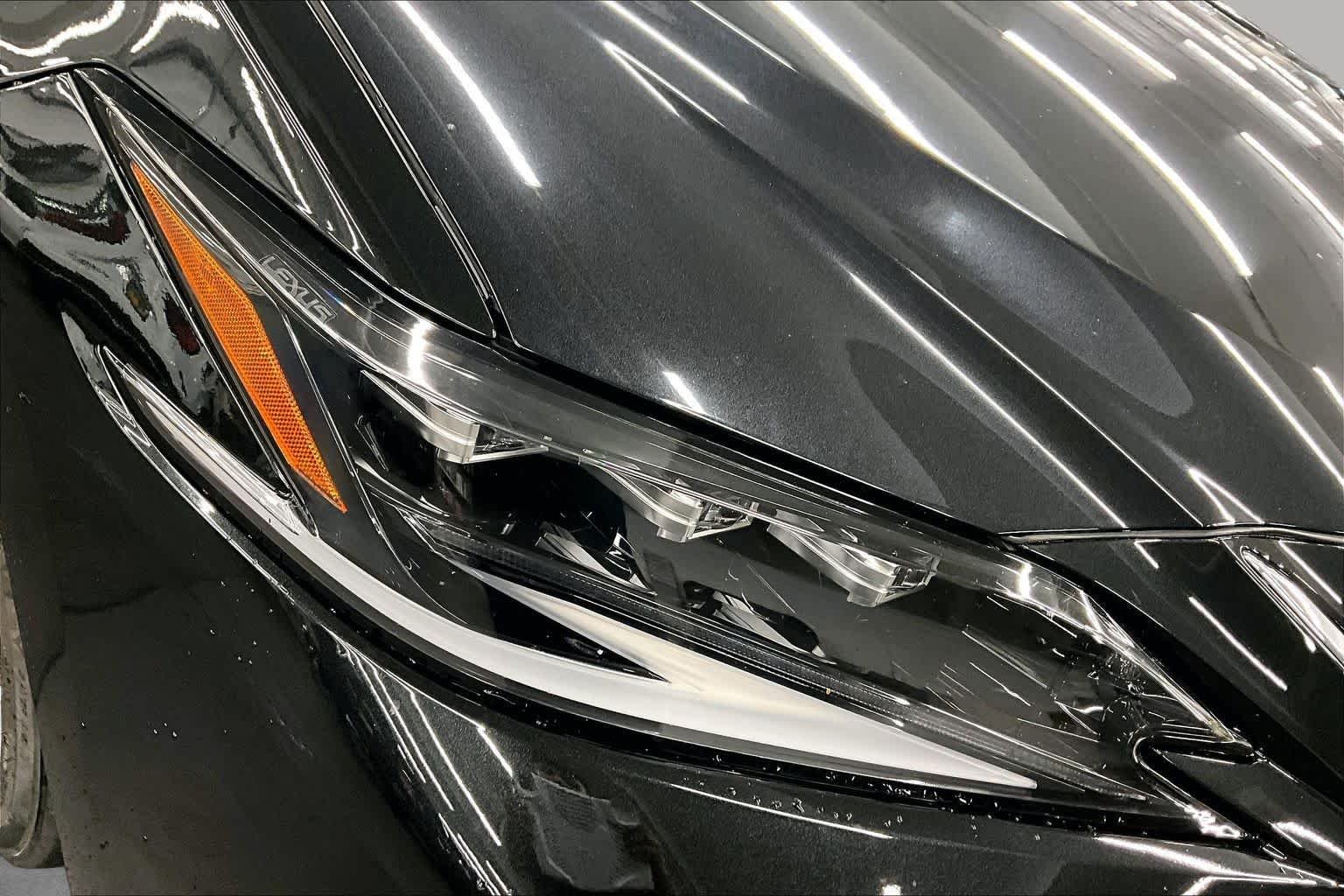 Certified Used 2025 Caviar Lexus  image 28