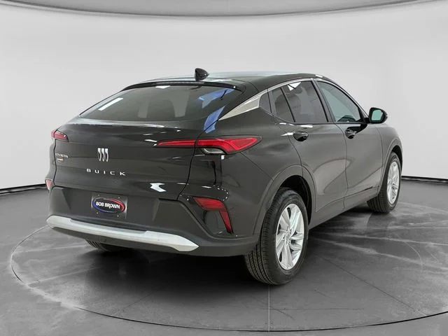 Used 2024 Black Buick Preferred image 3