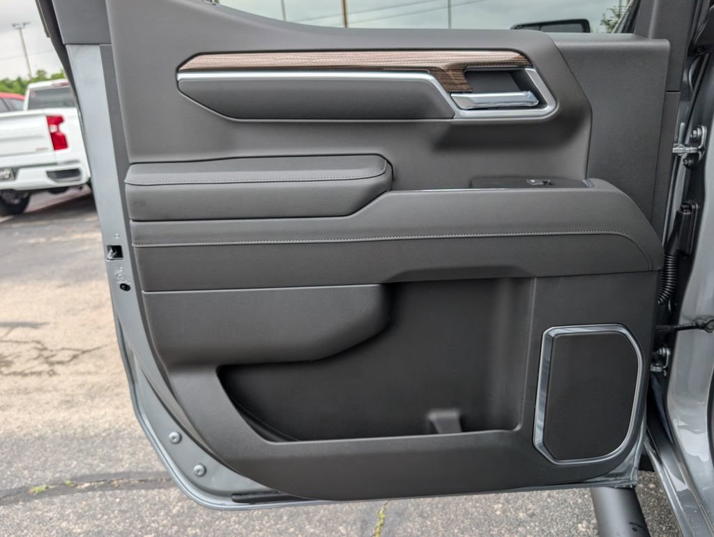 2026 Chevrolet Silverado 1500 RST - Photo 8