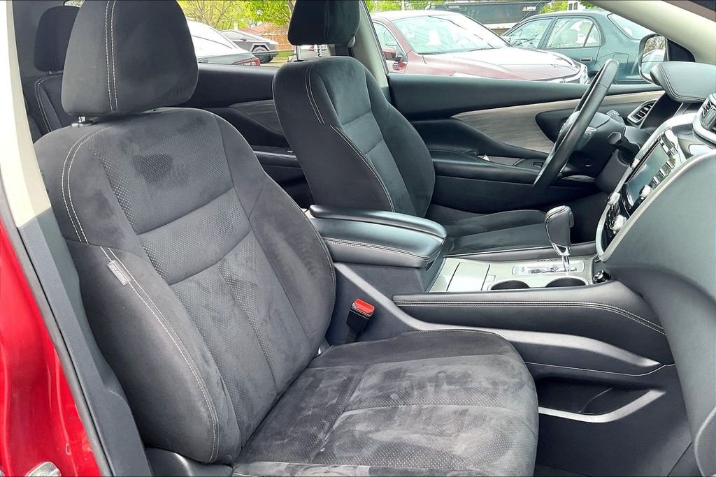 Used 2017 Red Nissan SV image 8