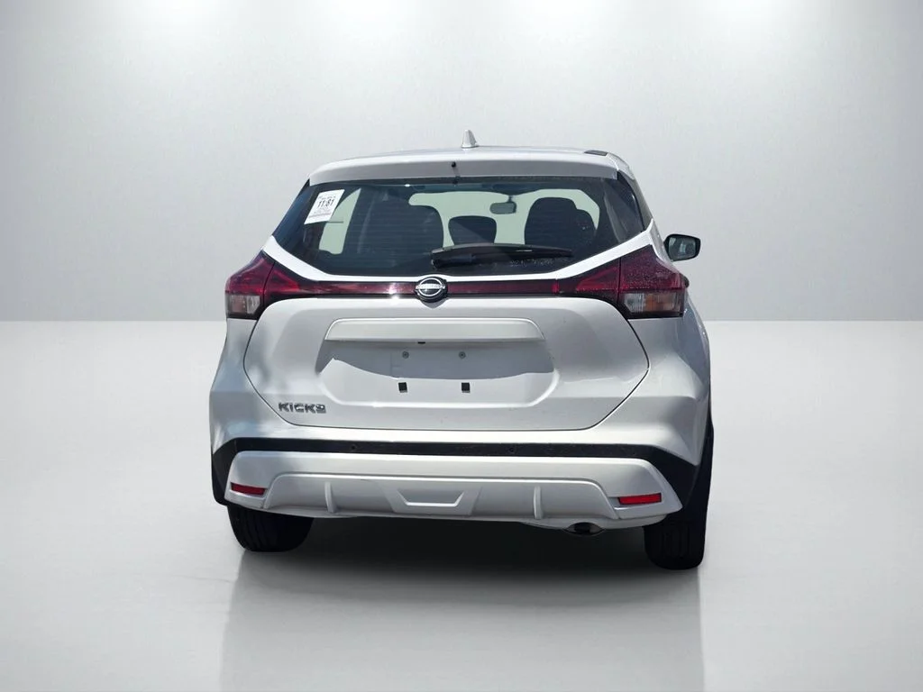 Used 2025 White Nissan S image 6