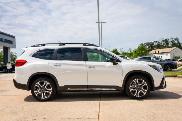 New 2026 Crystal White Pearl Subaru Touring image 19