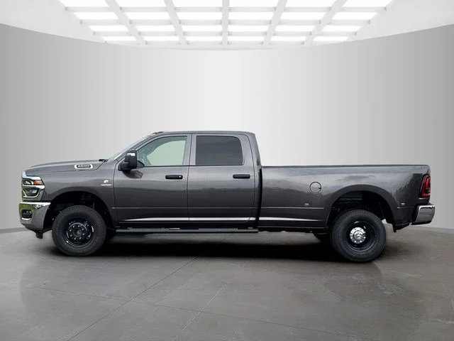 New 2026 Granite Crystal Metallic Clear-Coat Exterior Paint RAM TRADESMAN image 4