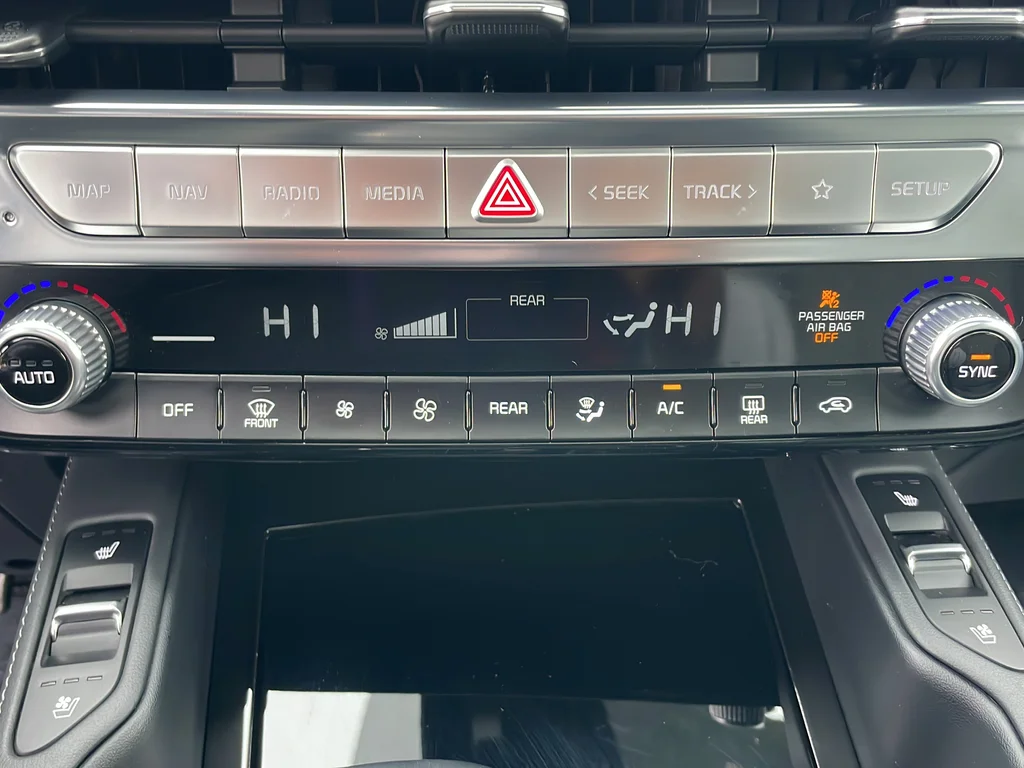 Used 2023 Black Kia SX-Prestige X-Pro image 30