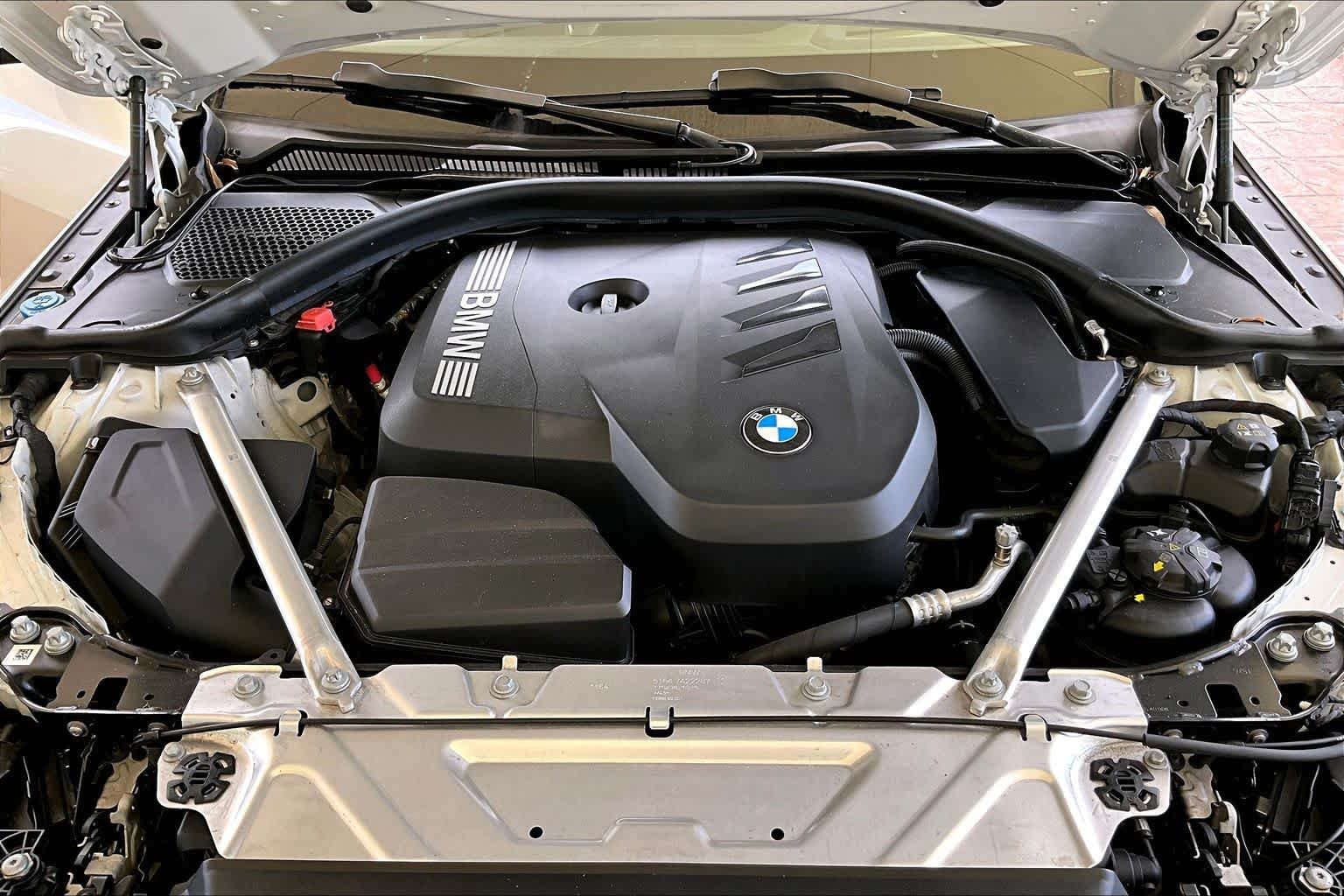 Used 2025 Mineral White Metallic BMW 430i image 28