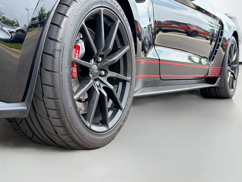 Used 2017 Shadow Black Ford Shelby GT350 image 12
