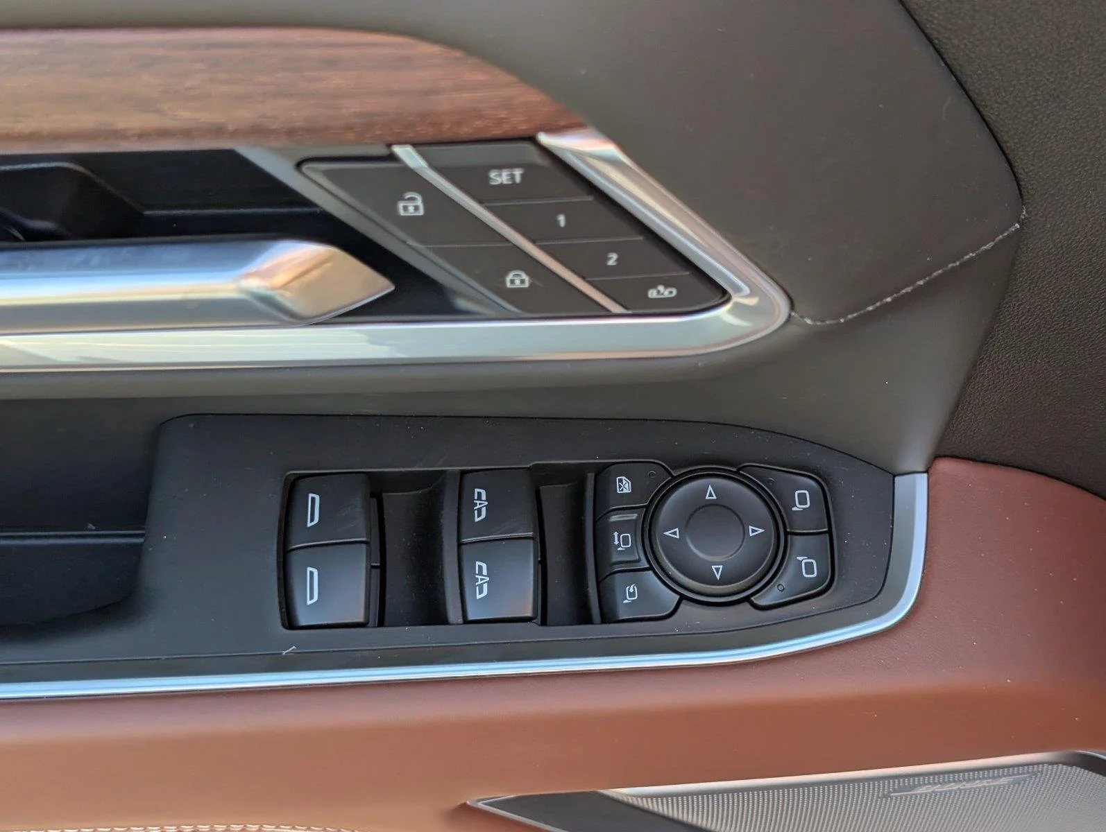 New 2026 Glacier White Tricoat GMC Denali Ultimate image 21