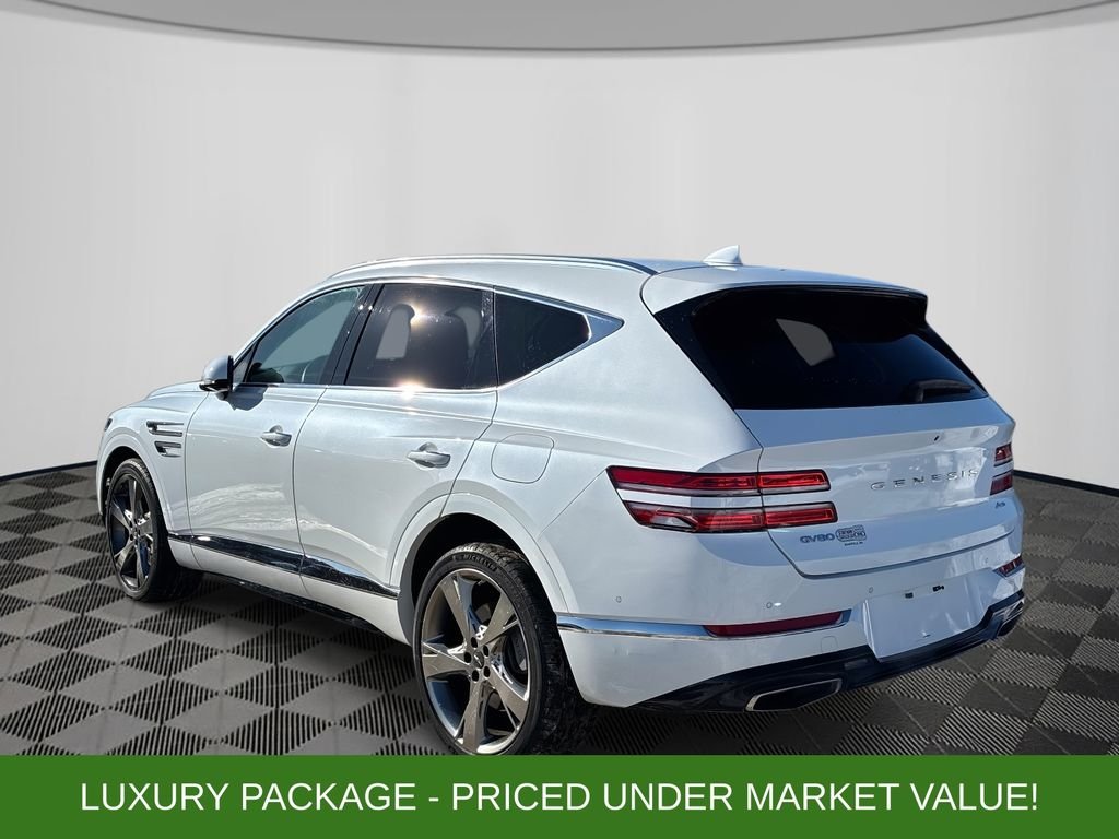 Used 2023 White Genesis 2.5T image 5
