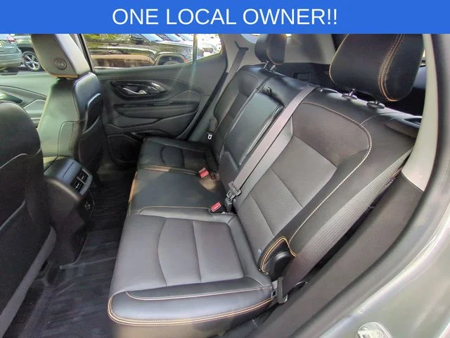 Used 2024 Silver GMC AT4 image 32