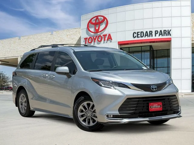 Certified Used 2022 Silver Toyota XLE image 1