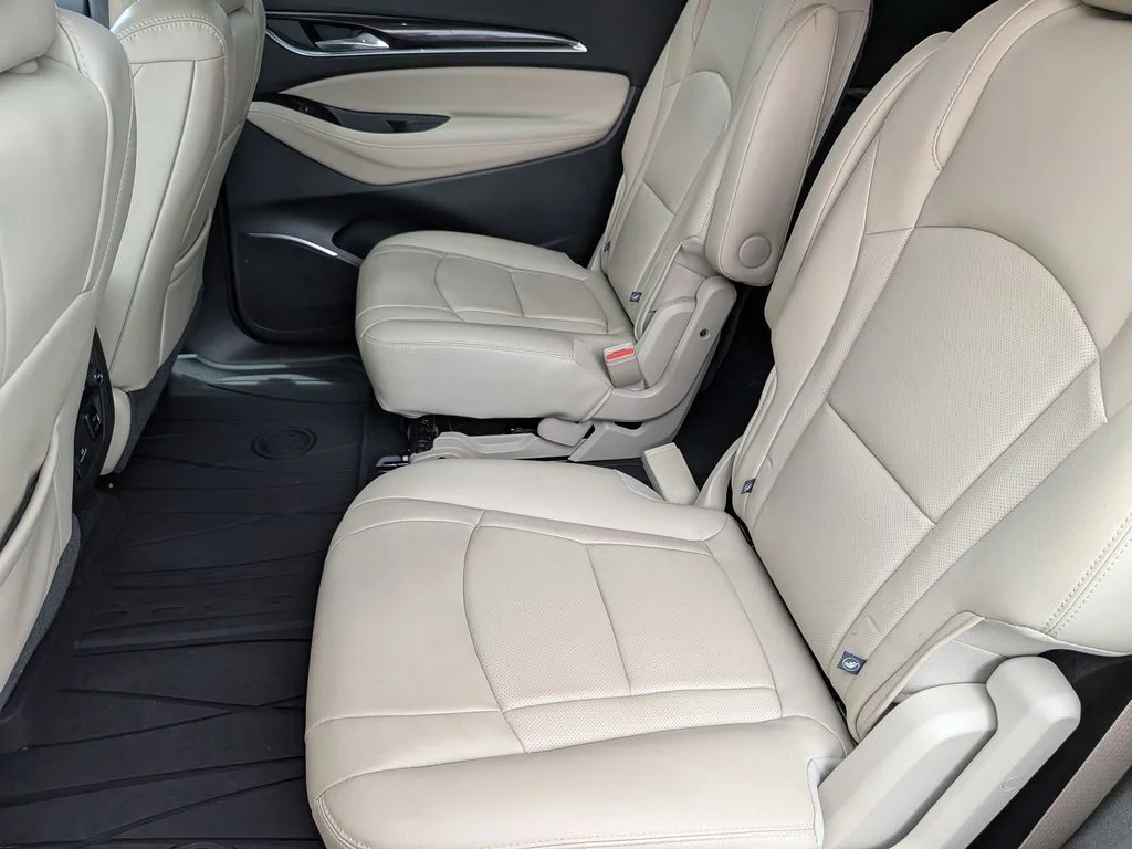Used 2018 Gray Buick Essence image 29