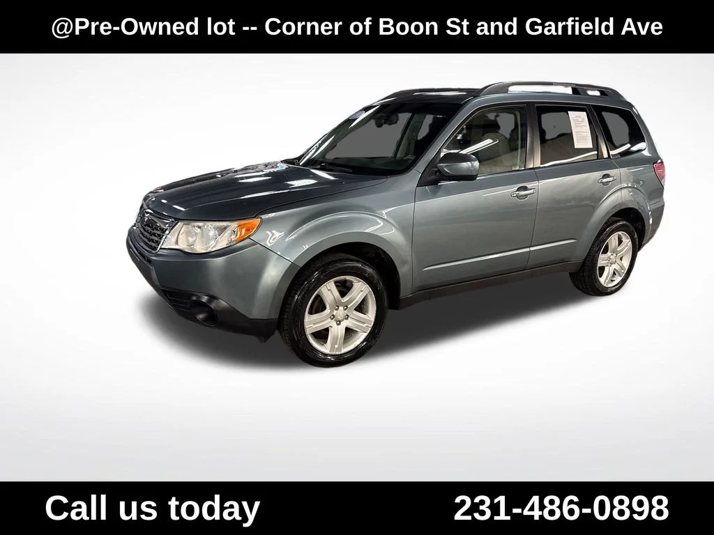 Used 2009  Subaru 2.5X image 1