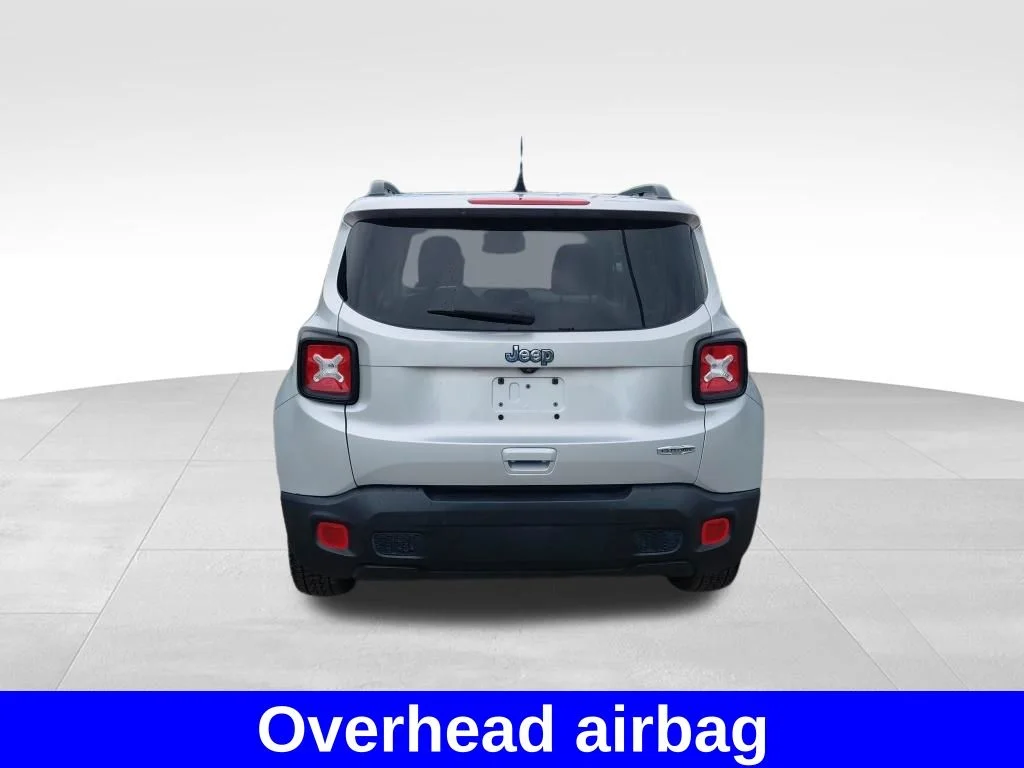Used 2021 Silver Jeep Latitude image 14