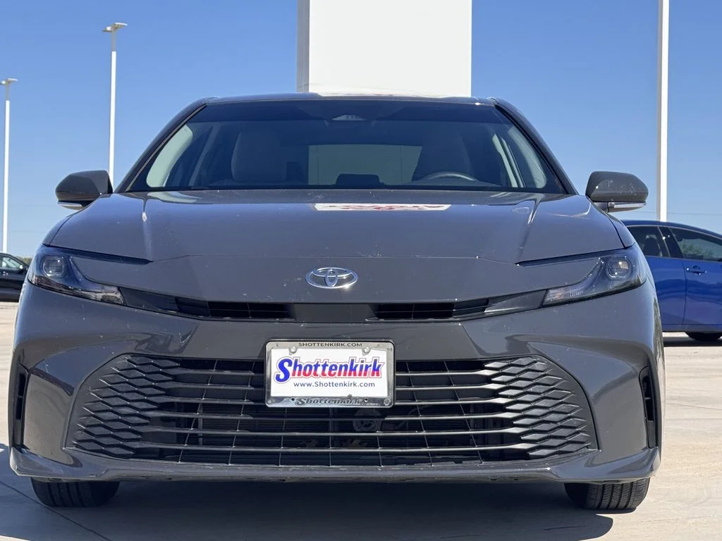 Used 2025 Gray Toyota LE image 7