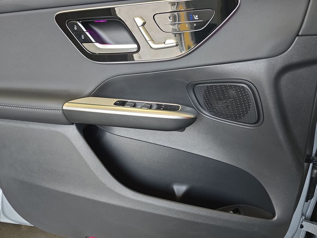 Certified Used 2026 Silver Mercedes-Benz GLC 300 image 29
